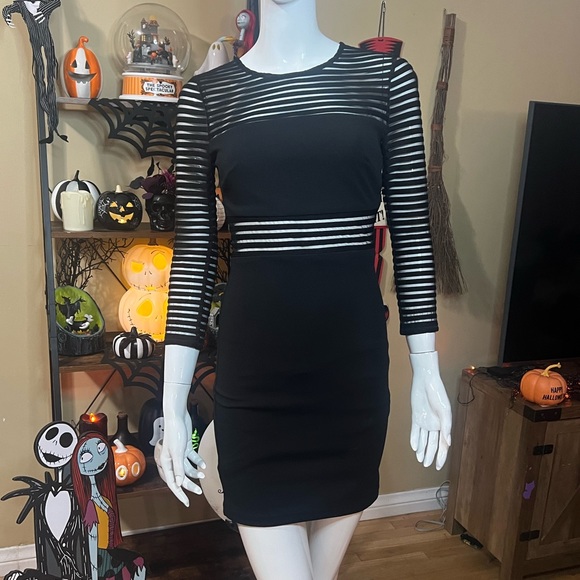 NWOT Lulu’s Women’s Black Bodycon Dress SZ XS 🖤 - Picture 2 of 12